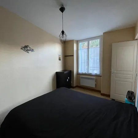 Le Bois Joli 3, 2 Etoiles, Wifi Et Parking, Animaux Bienvenus